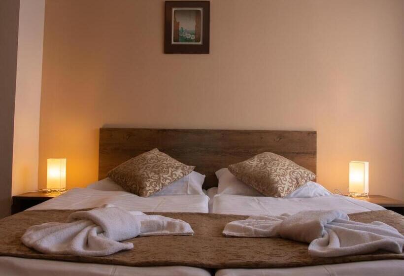 Hotelli Pizzeria Istria