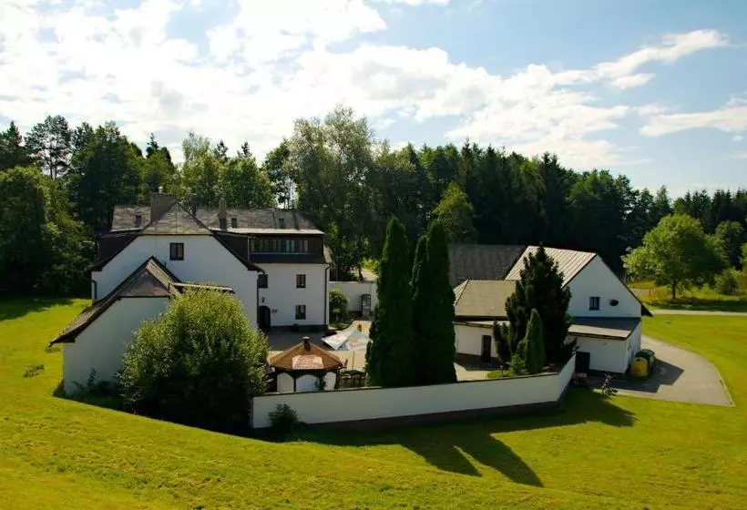 ホテル A Hostinec Tálský Mlýn