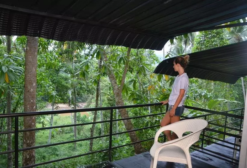 هتل Tulip Of Ceylon Nature Resort