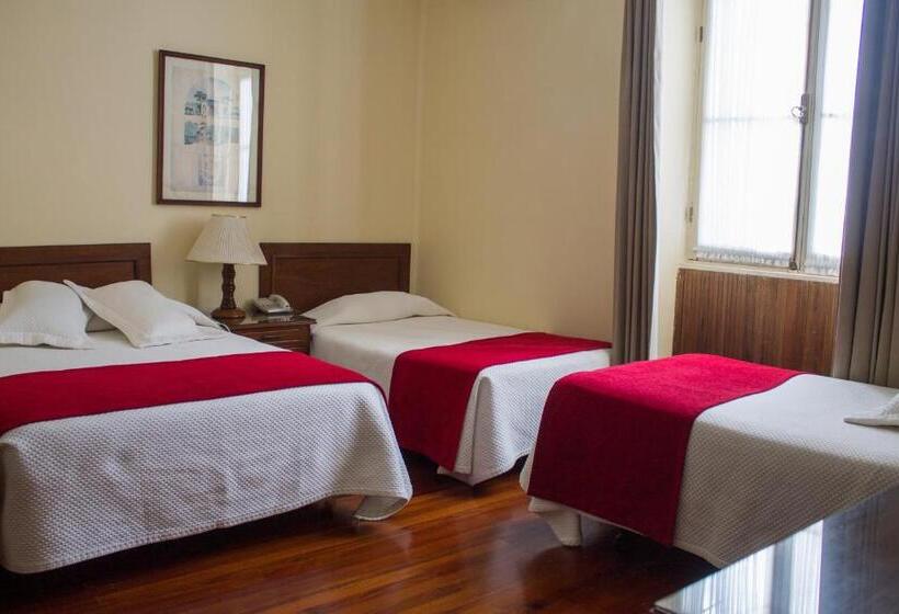 בית מלון כפרי Victoria Plaza