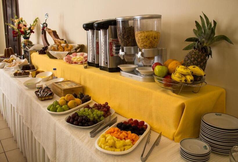 בית מלון כפרי Victoria Plaza