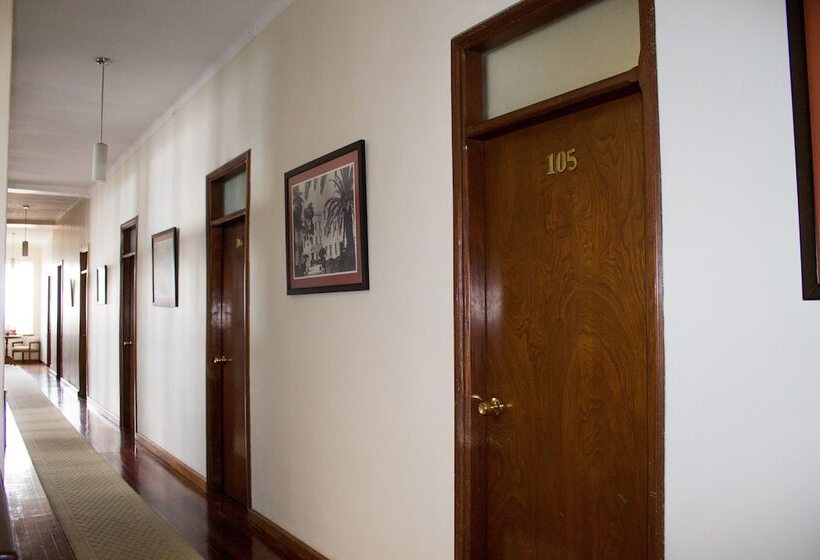 בית מלון כפרי Victoria Plaza