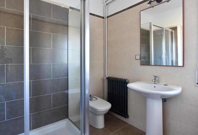 汽车旅馆  Nou Parador De Gualda