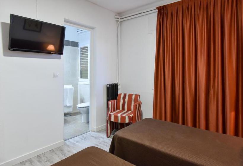 汽车旅馆  Nou Parador De Gualda