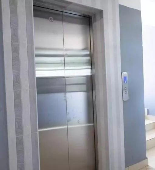 تختخواب و صبحانه Kay Homes