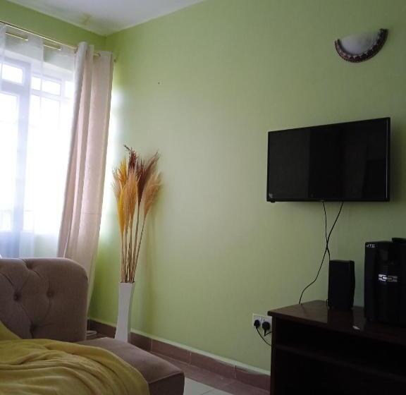 تختخواب و صبحانه Kay Homes