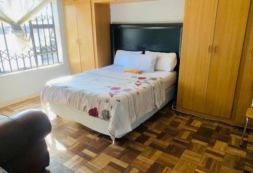 ペンション Slumber Lake Guest House