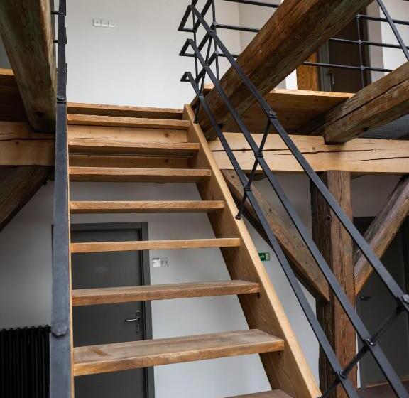 A Hostel Zámecký Pivovar Litomyšl