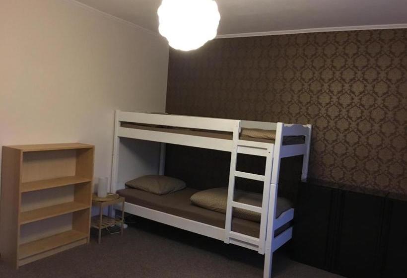 هاستل Mikalo House