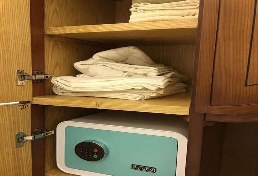 هاستل Paris Hotel Cairo