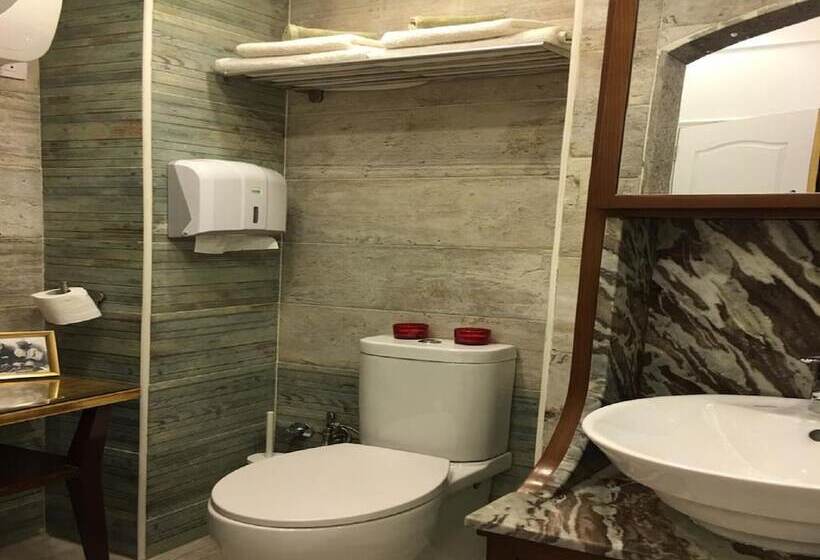 هاستل Paris Hotel Cairo