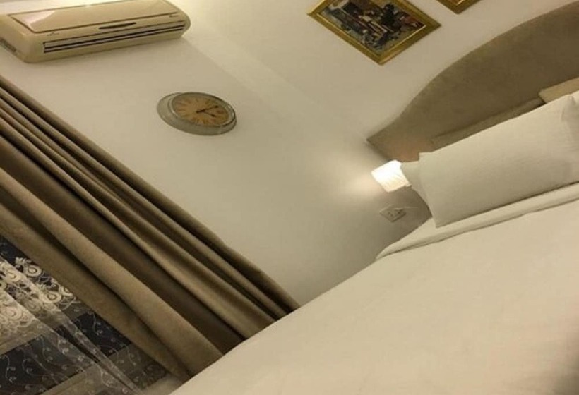 هاستل Paris Hotel Cairo