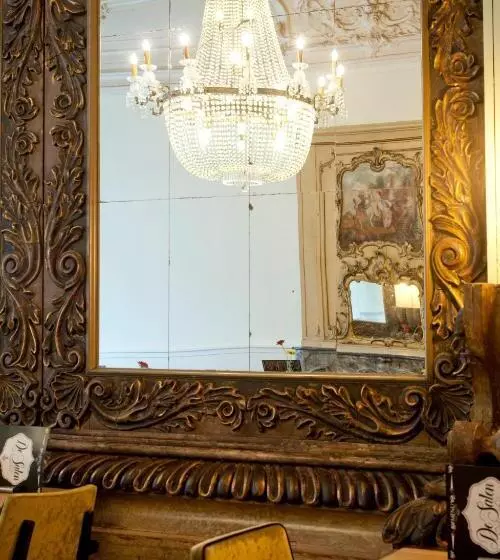 Aamiaismajoitus (B&B) Boutique Hotel De Salon