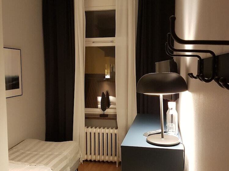 צימר L Kong Christian