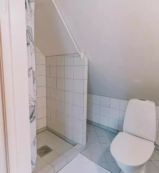 تختخواب و صبحانه Tampere Maja
