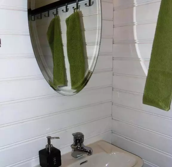 Ekeliden B&b