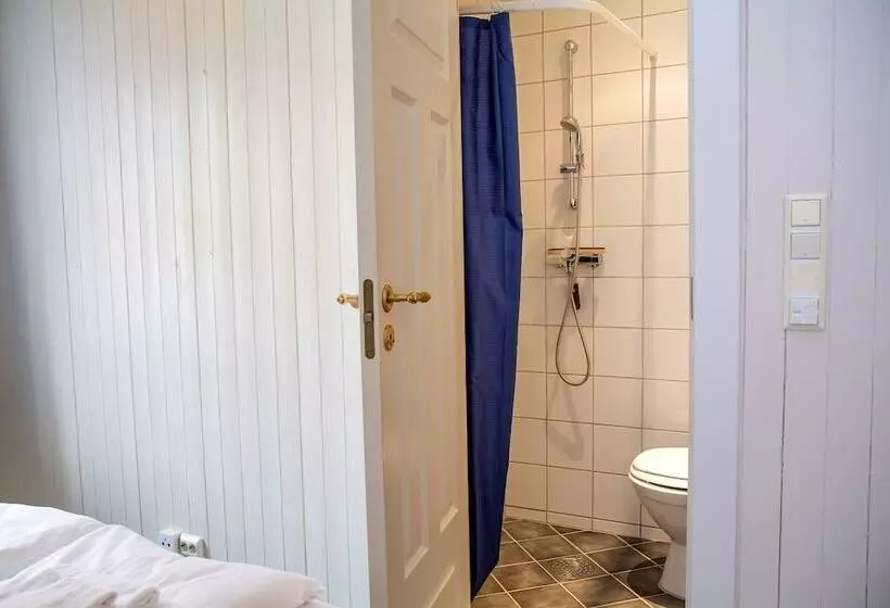 Fast Hotel Henningsvær