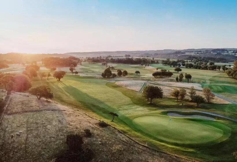 Bjäre Golfklubb Hotel & Lodge