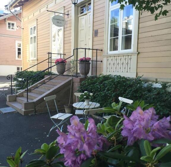 ホテル Camillas Hus