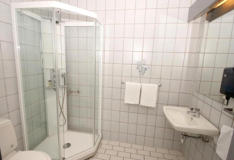 فندق L Fritidsparken