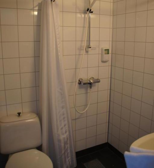 בית מלון כפרי Midtnes