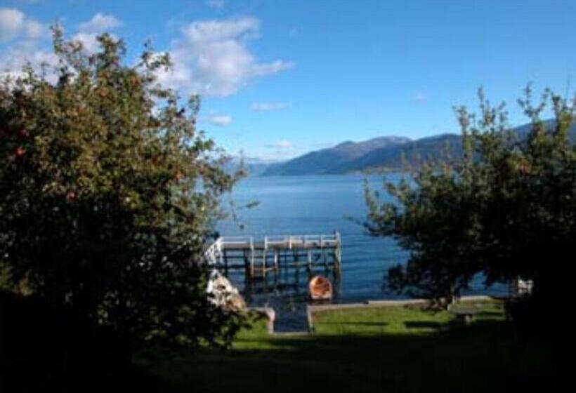 בית מלון כפרי Midtnes