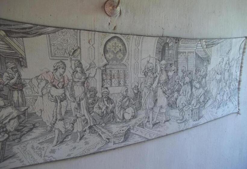 هتل Nour El Balad