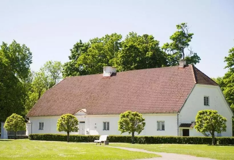 هتل Sagadi Manor
