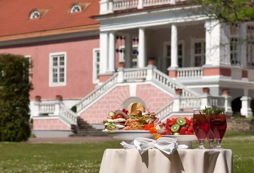 هتل Sagadi Manor