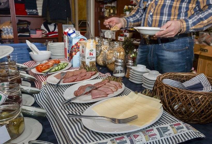 فندق Slottsgården