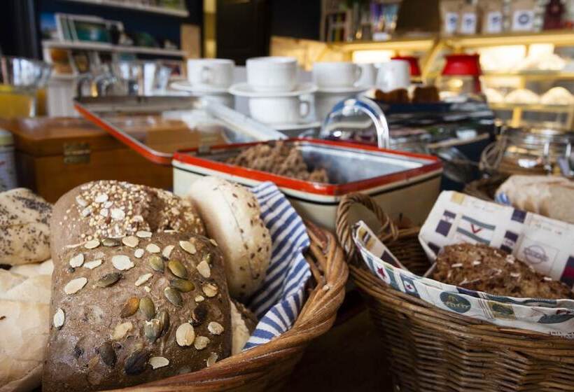 فندق Slottsgården