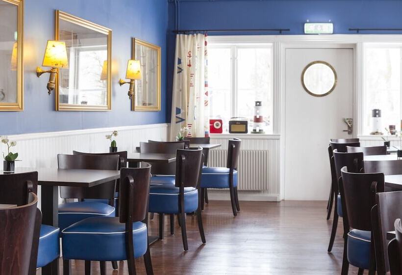 فندق Slottsgården