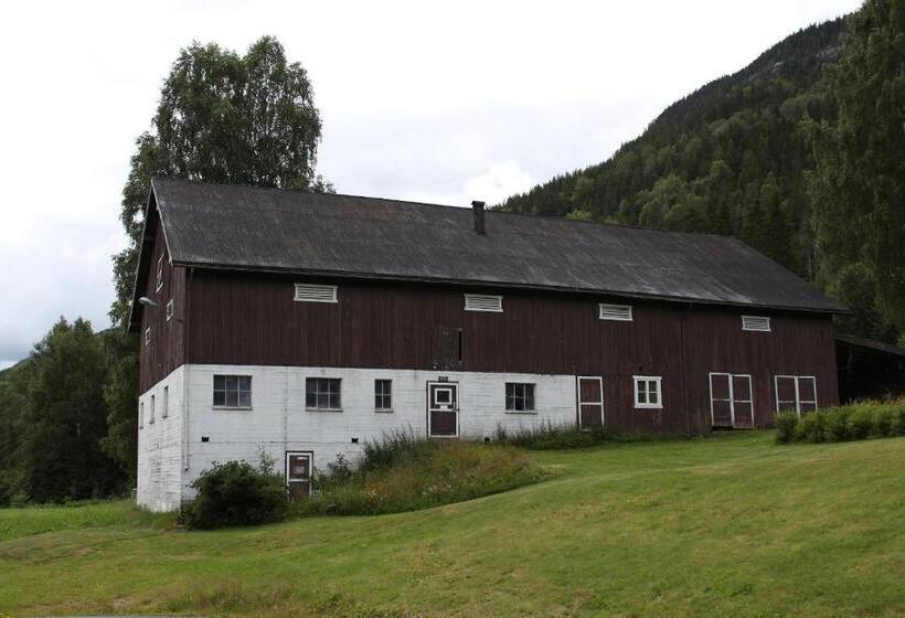 Отель Smedsgården