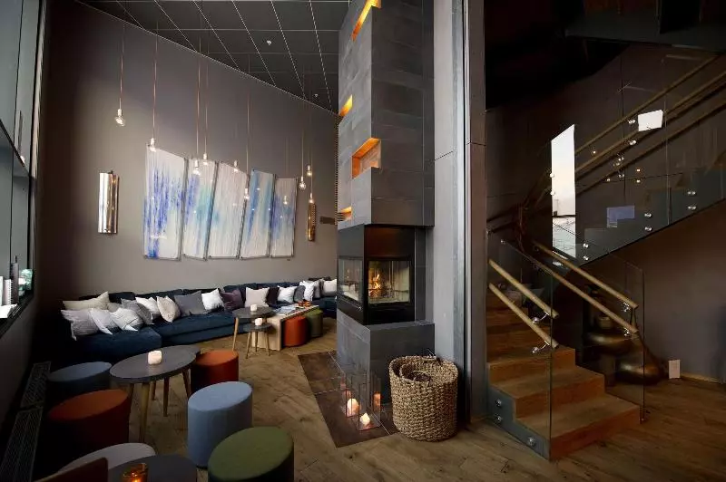 Svalbard Hotell | Polfareren
