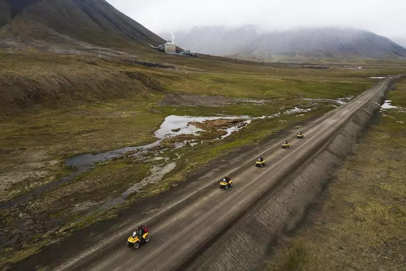 Svalbard Hotell | Polfareren