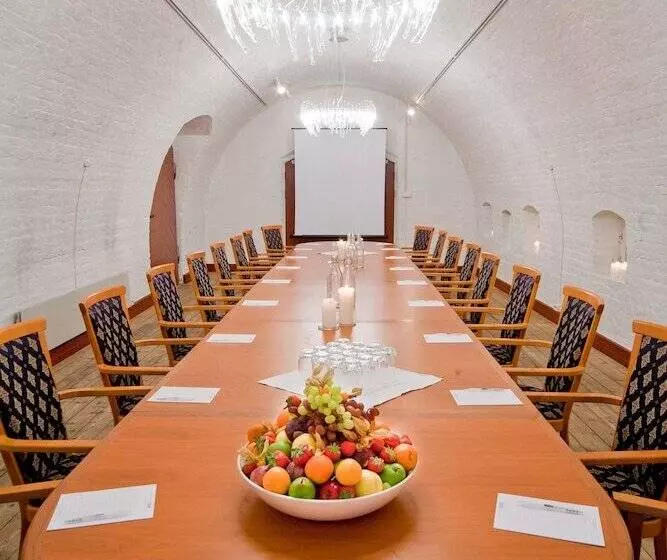 Oscarsborg Castle Hotel & Resort