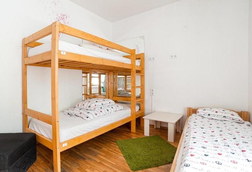 Pogo Hostel