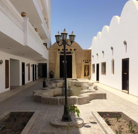 استراحتگاه House Of Life Abydos