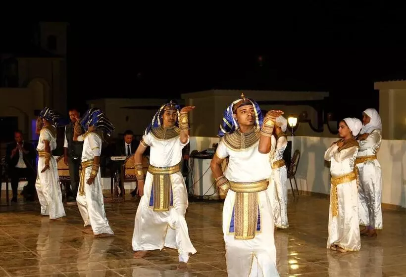 استراحتگاه House Of Life Abydos