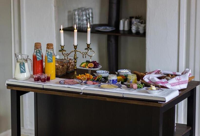 Rosenhill Bed & Breakfast