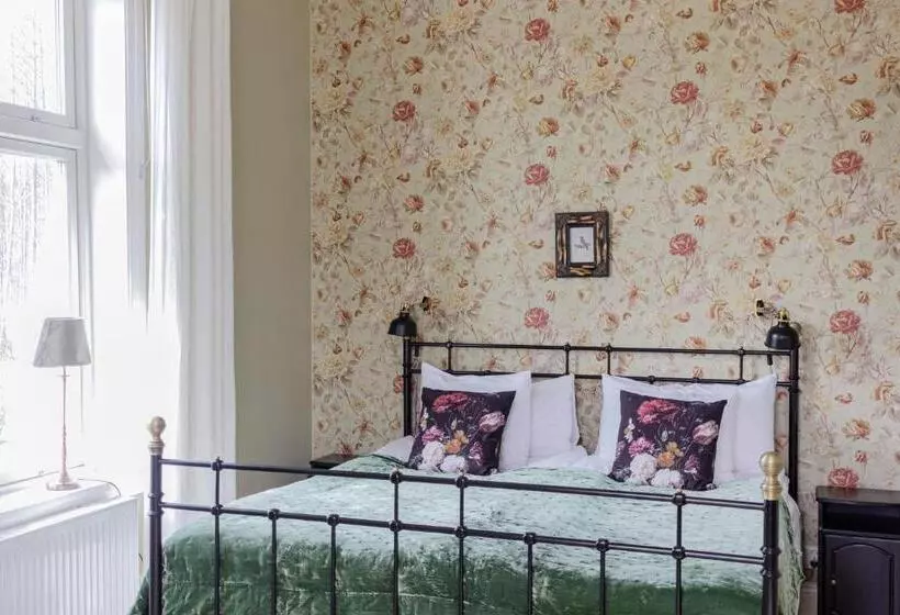 Rosenhill Bed & Breakfast