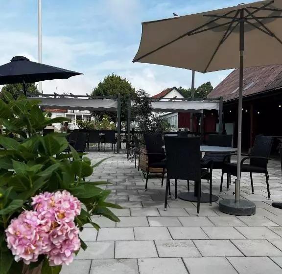 Svabesholms Kungsgårds B&b Och Pensionat Stenshuvud
