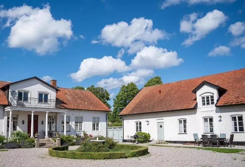 Svabesholms Kungsgårds B&b Och Pensionat Stenshuvud