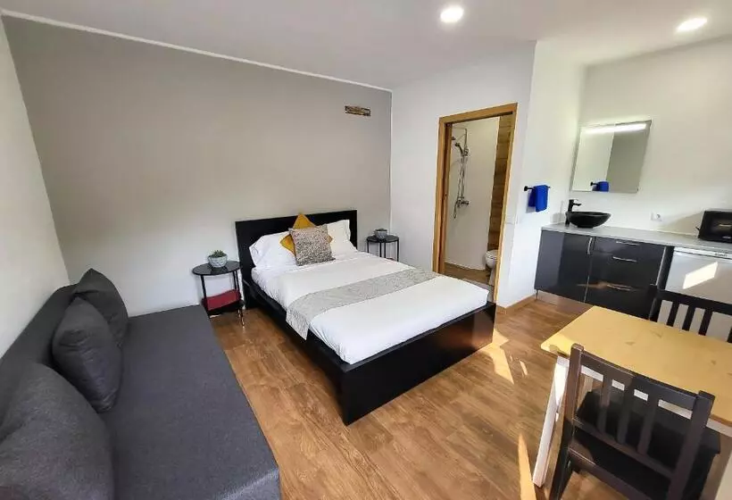 ユースホステル Guesthouse Of Alcobaça