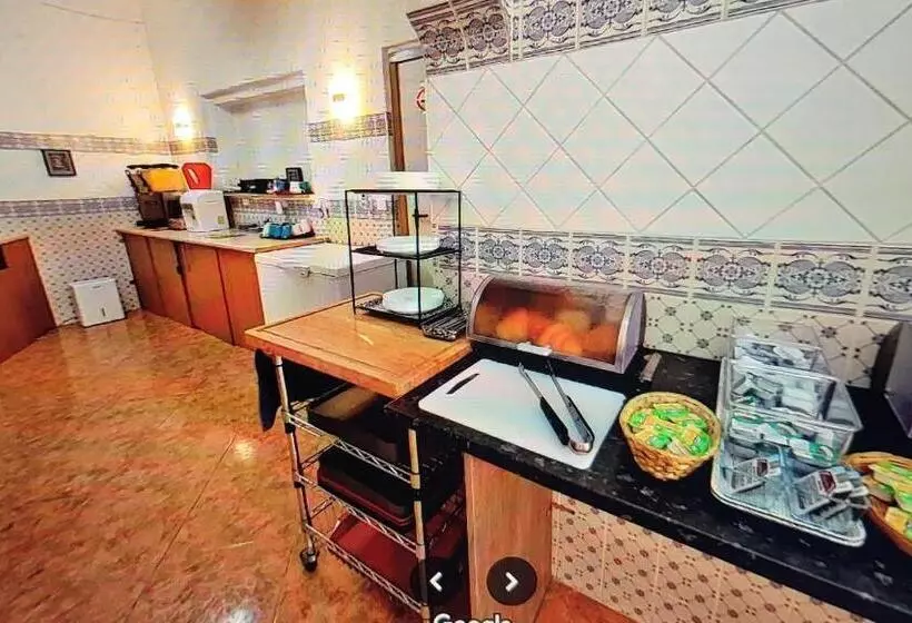 ユースホステル Guesthouse Of Alcobaça