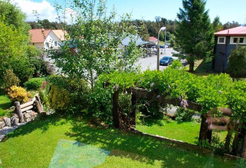 فندق صغير Ivorytowers Accommodation