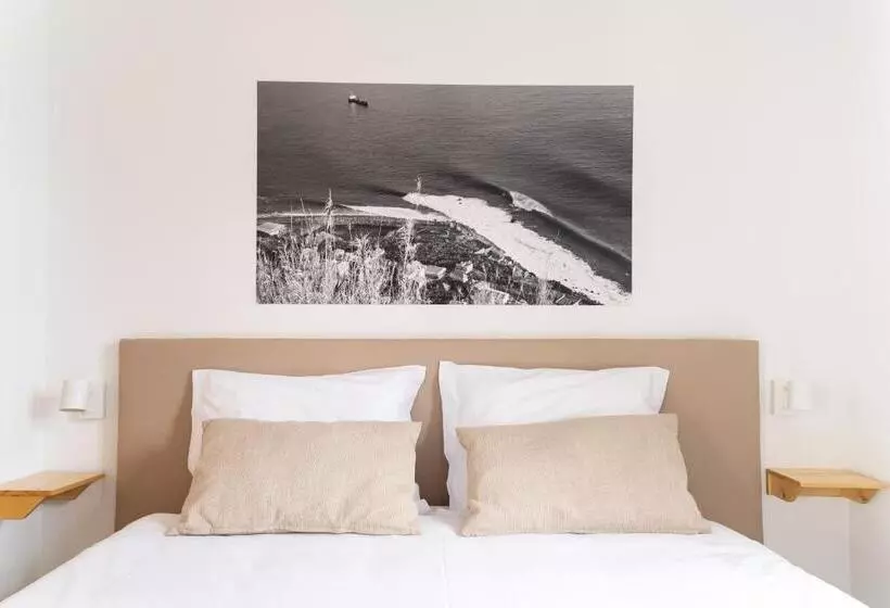 هاستل Madeira Surf Camp