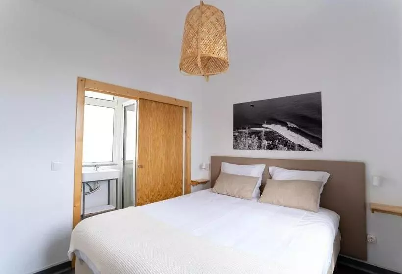 هاستل Madeira Surf Camp
