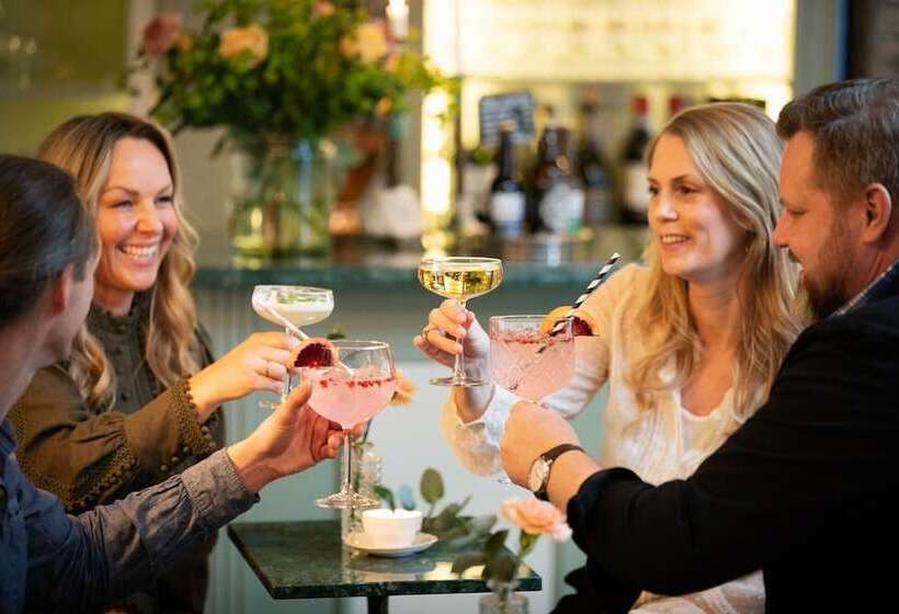 호스텔 Strandvillan Hotell Och Bed & Breakfast