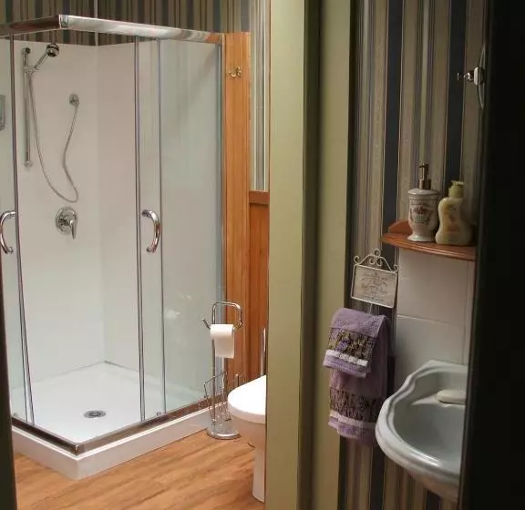 Astonleigh Villa Bed & Breakfast